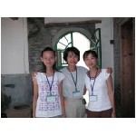 052-Mrs.Wang with Cillia and Wenna.JPG